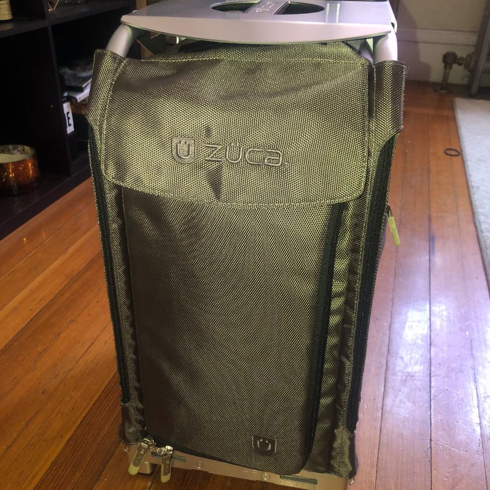 Zuca Pro Artist Rolling Bag - Graphite/Grey